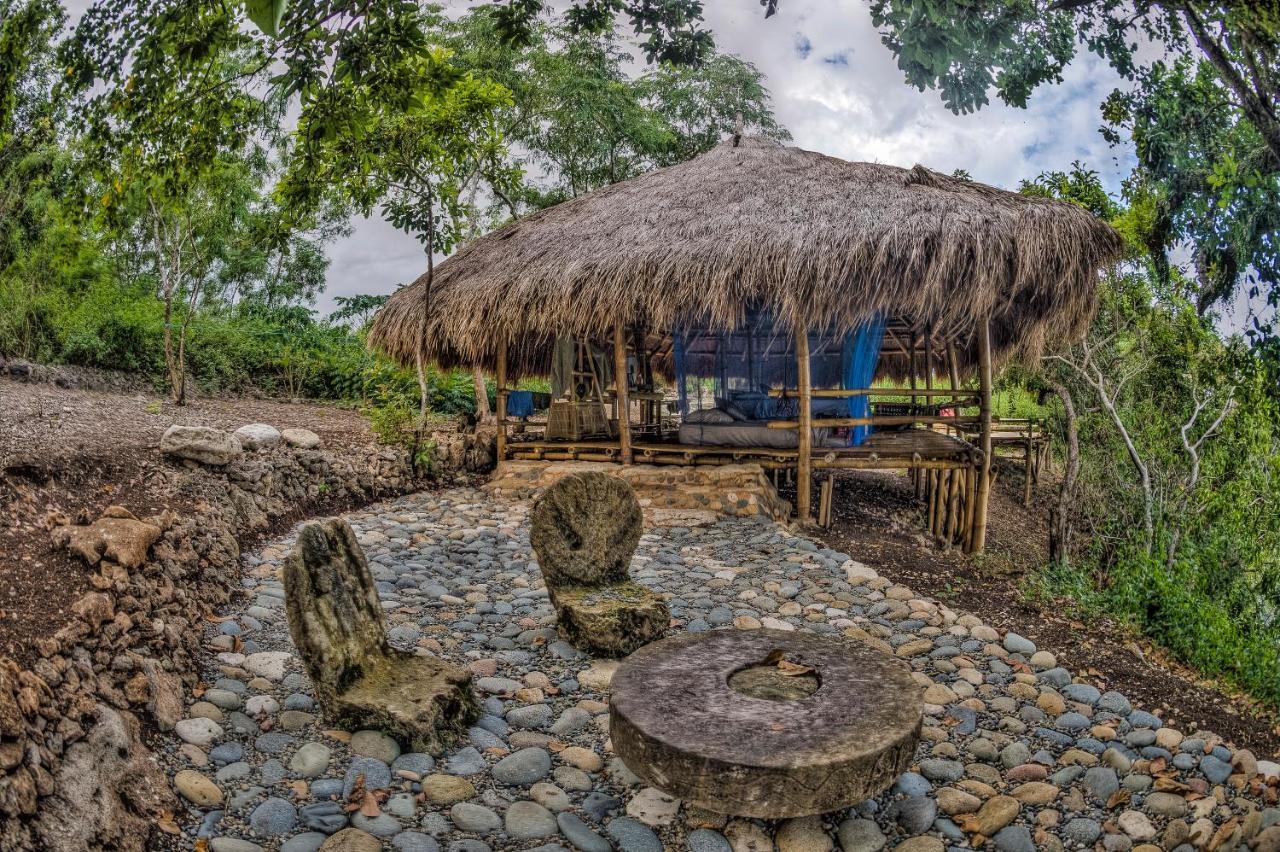 Ngalung Kalla Retreat ไวกาบูบัก ภายนอก รูปภาพ